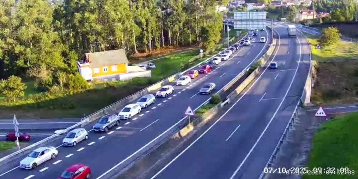 Importantes retenciones en la AP-9 a su paso por Vigo por la celebración de Conxemar