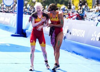 La viguesa Susana Rodríguez reedita su título mundial de triatlón