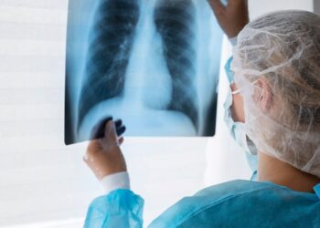 Los técnicos superiores sanitarios se van a la huelga cuatro días y estos son sus servicios mínimos