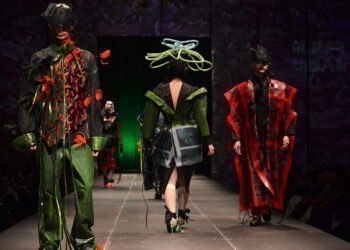 Se buscan modelos en la provincia de Pontevedra para participar en el desfile de Debut 2025