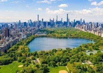 Galicia estrena vuelos directos con Nueva York en una nueva ruta sin precedentes