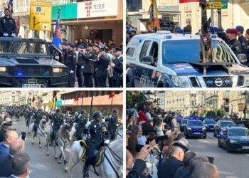 La Policía celebra su gran gala nacional en el centro de Vigo con un desfile con cientos de agentes