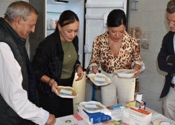 Mos lanza un "Glovo" para la tercera edad con menús a domicilio por 7 euros