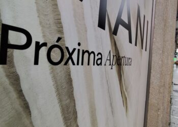 La marca de una influencer de moda aterriza en pleno centro de Vigo con una tienda inédita