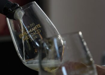 Catas, degustación, showcookings y conciertos en una fiesta de "espumantes" en el norte de Portugal