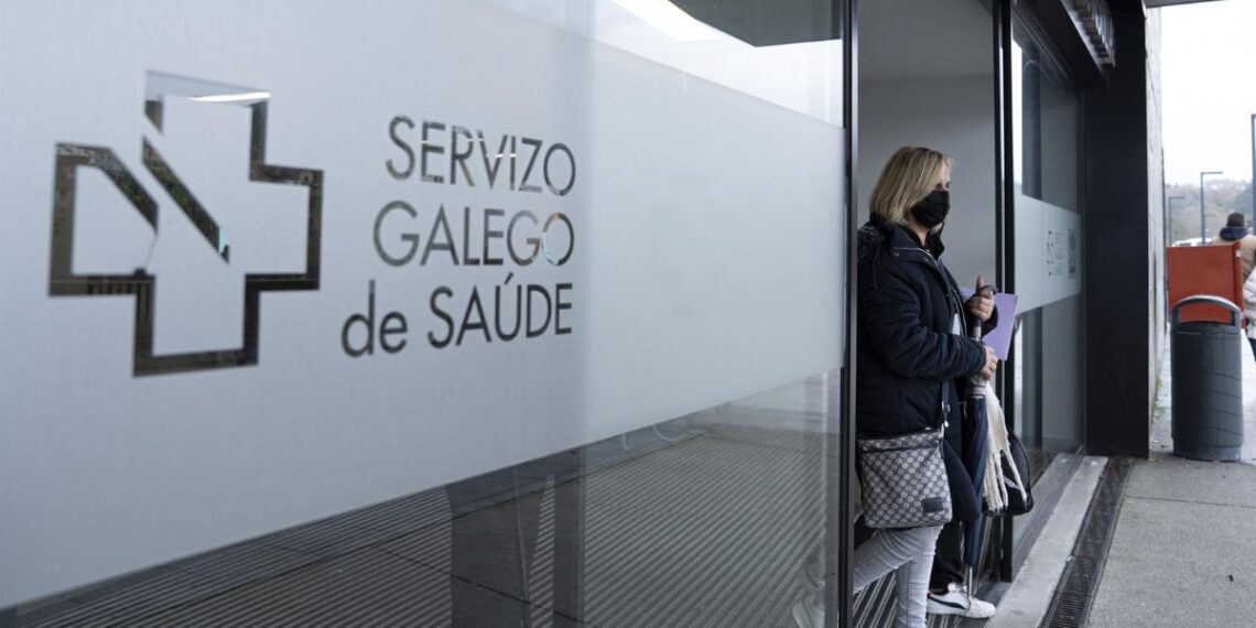 La Xunta activa el plan ante el inicio de la ola de gripe y recomienda la mascarilla en algunos casos