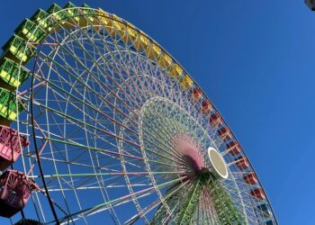 Vigo ya tiene fecha de apertura para su gigantesca noria de Navidad