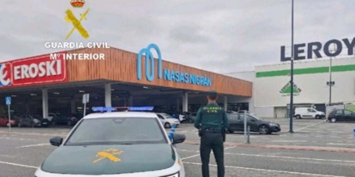 Desarticulada una banda criminal por hurtos con "agresividad" en centros comerciales del área de Vigo
