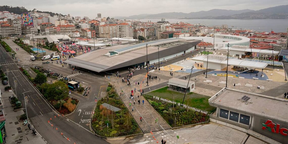 La plaza pública de Vialia Vigo se convertirá un año más en un circuito de running