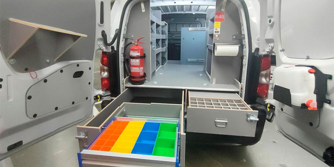 El taller CustomFit de Stellantis Vigo ha 'personalizado' más de 127.000 vehículos en lo que va de 2025