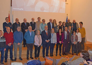 Día de “agradecemento infinito” na UVigo aos 44 docentes e 20 PTXAS xubilados o curso pasado