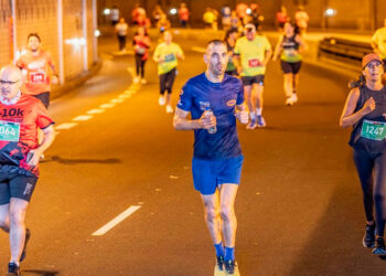 Vigo, templo de runners con esta carrera que va desde las playas más icónicas hasta el túnel de Beiramar