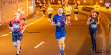 Vigo, templo de runners con esta carrera que va desde las playas más icónicas hasta el túnel de Beiramar