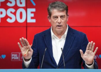 Besteiro conoció "por una tercera persona" un caso de acoso contra Tomé y "animó a denunciar"