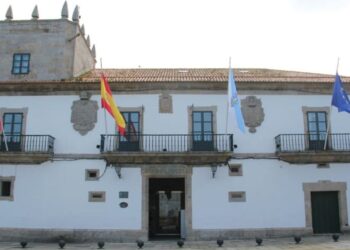 Baiona decreta un día de luto oficial por la trágica muerte de una mujer arrastrada por las olas