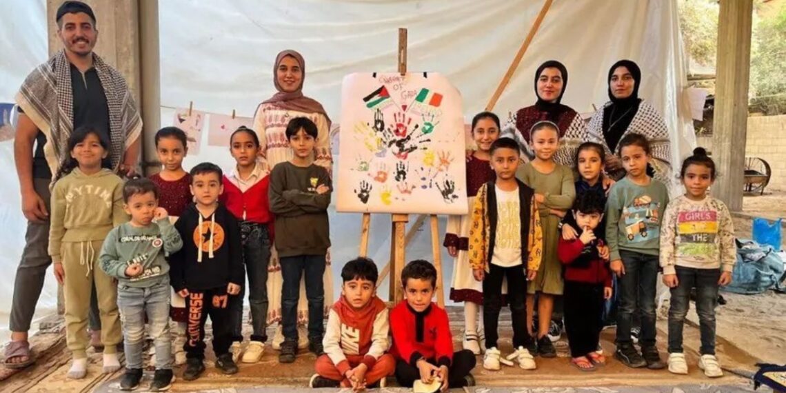 'HeART of Gaza', la exposición de Redondela con dibujos de niños y niñas gazatíes