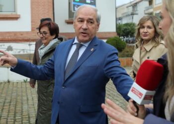 Rueda urge explicaciones por las denuncias a Tomé: "Es muy preocupante ver cómo van saliendo casos"