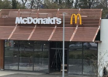 El área de Vigo suma otro McDonald’s con la inauguración oficial del nuevo local de Mos