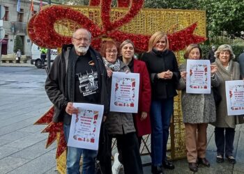 Redondela saca su lado más solidario con un mercadillo de Navidad especial