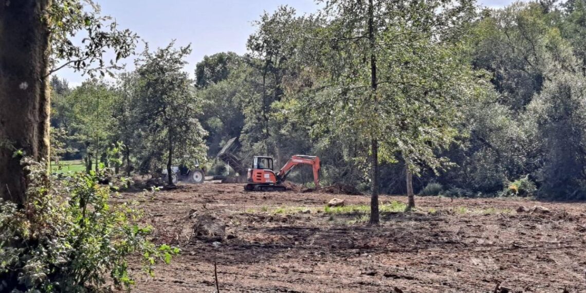 El Concello de Vigo paraliza las obras junto al Lagares "aparentemente relacionadas" con el campo de golf