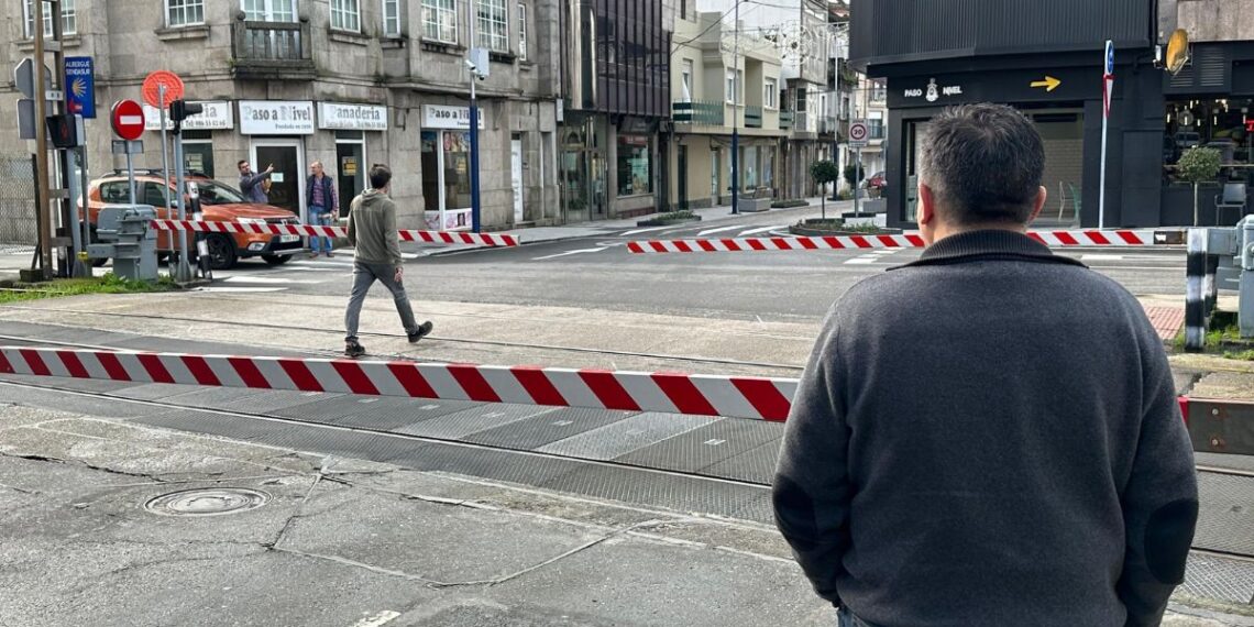 El PSdeG de O Porriño defiende el nuevo retraso para eliminar el paso a nivel al ahorrar 8 millones