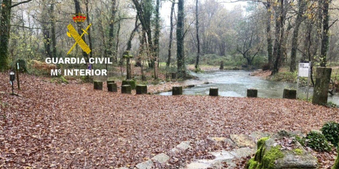 La crecida del Louro obliga a desviar la ruta de los peregrinos en dos puntos de Tui y O Porriño