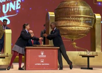 Salta el segundo premio de la Lotería de Navidad y reparte 1.250.000 euros