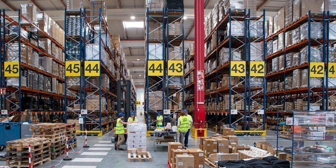 Abre en Vigo "acompartir" un 'banco de productos no alimentarios' para los más vulnerables