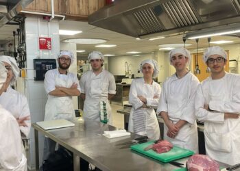 Vigo esconde un particular 'restaurante-escuela' con menús a cargo de los futuros expertos