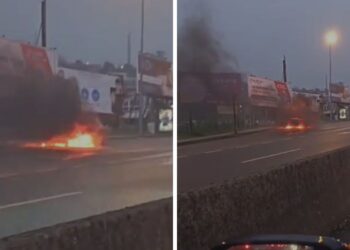 Arde un coche en plena Avenida de Madrid de Vigo