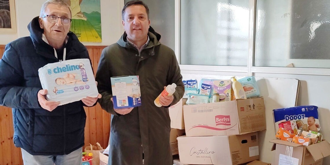 Ola de solidaridad en Vigo para ayudar a los bebés de más de 700 familias en Navidad