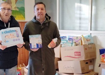 Ola de solidaridad en Vigo para ayudar a los bebés de más de 700 familias en Navidad