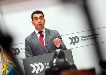 La Diputación de Pontevedra aprueba definitivamente el presupuesto de 2026, el mayor de su historia