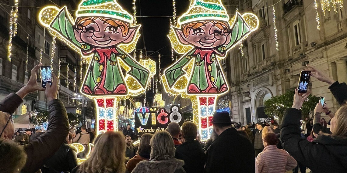 Caballero carga ante "los antiVigo" contra la Navidad, que da "millones y millones" de retorno