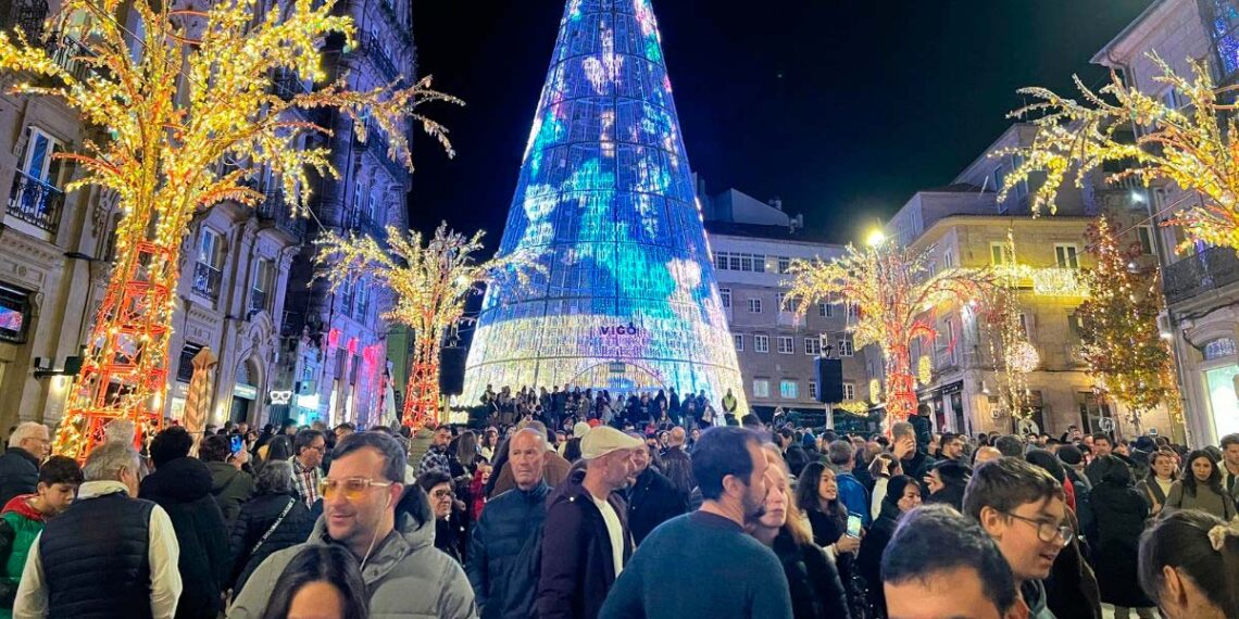 Caballero asegura que el domingo "fue el día con más gente en la historia de la ciudad de Vigo"