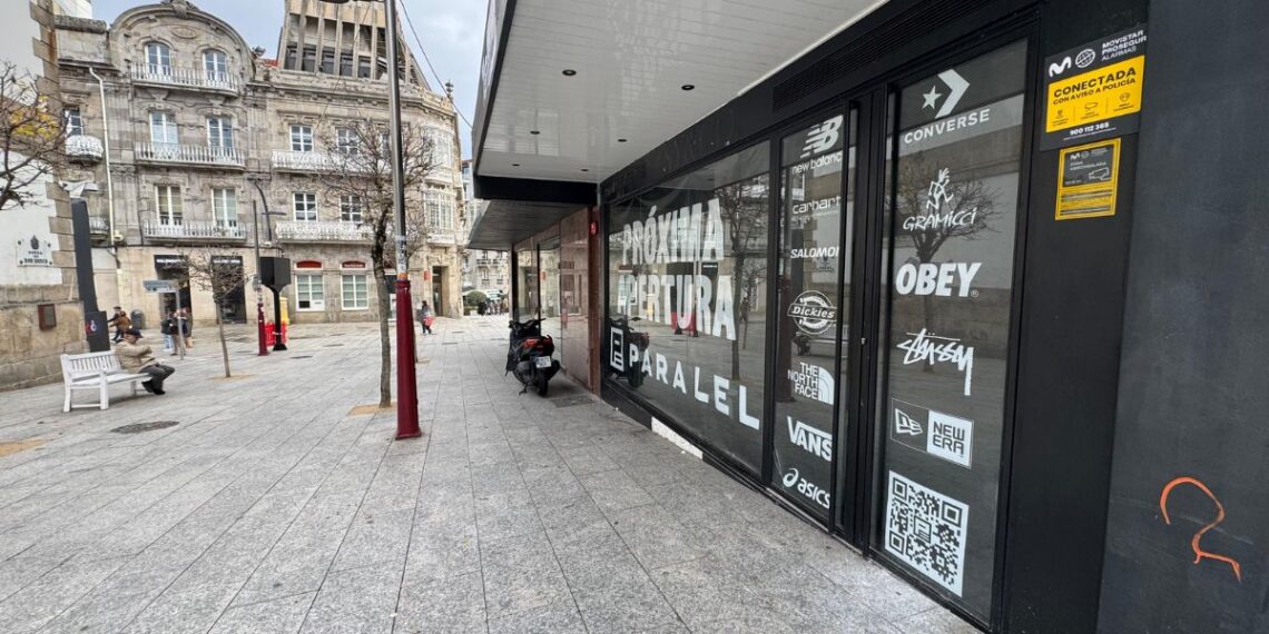 Desembarca en Vigo el "paraíso de la moda urbana" con una tienda en plena milla de oro de la ciudad