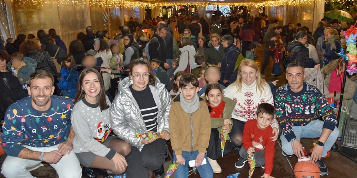 Salceda ya vive en su Navidad con una treintena de citas con conciertos, teatro, mercado y Tren de Nadal