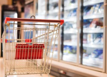 ¿Qué supermercados abren el 24 y 25 de diciembre en Vigo? Estos son sus horarios reducidos en Navidad
