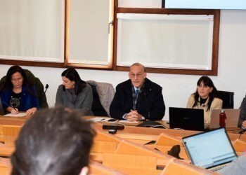 La UVigo vota el martes el acuerdo de Medicina pero seguirá tramitando la petición de grado propio