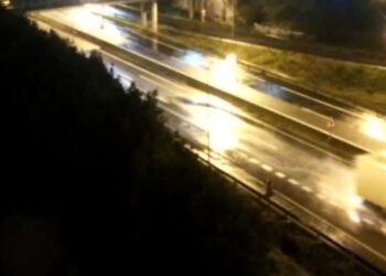 Cortados dos carriles de la AP-9 en Pontevedra tras un accidente múltiple