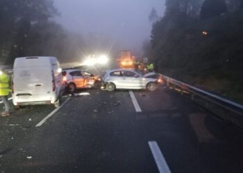 Un accidente múltiple complica el tráfico en la AP-9 en la provincia de Pontevedra