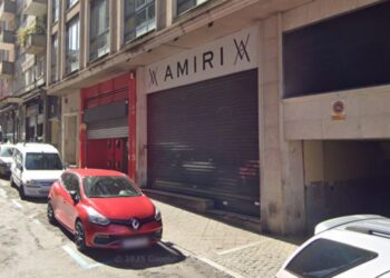 Sale de fiesta, se queda encerrada en una discoteca de Vigo y los bomberos tienen que rescatarla