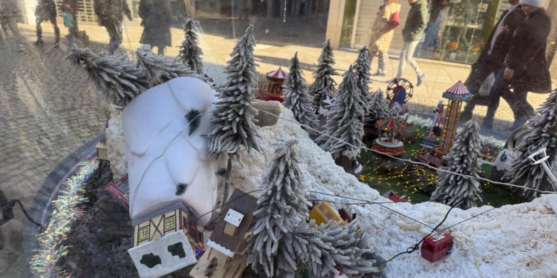 Vilagarcía hace un llamamiento al "civismo" tras los actos vandálicos a la decoración de Navidad