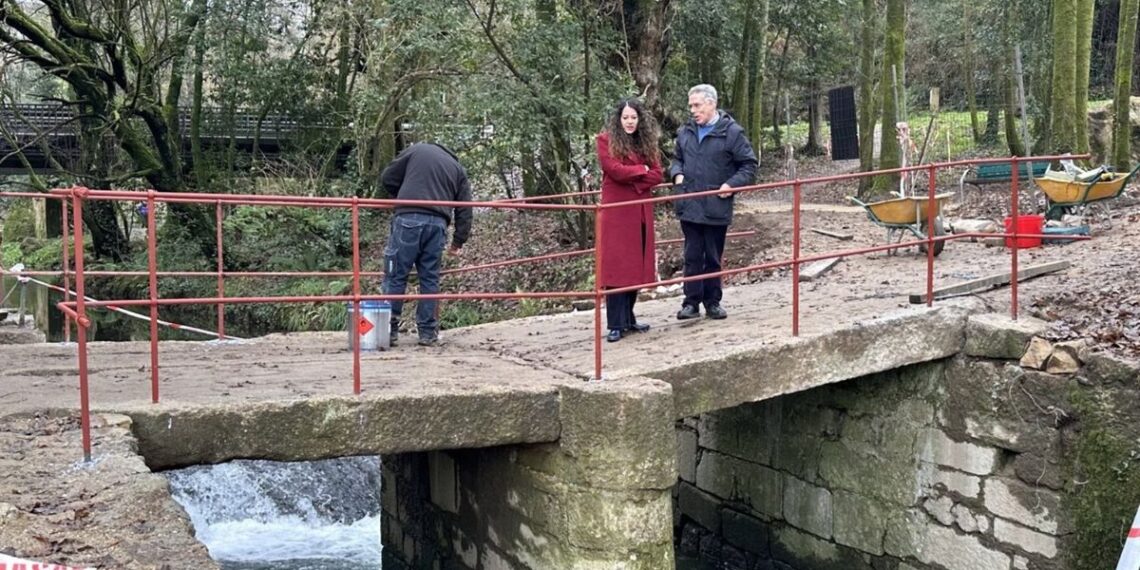 Galicia avanza en la creación del llamativo "Ecobosque" tras la recuperación de un puente histórico