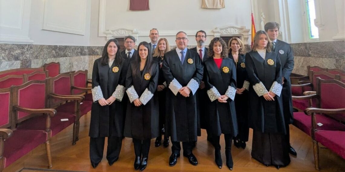 Dos juezas ascienden a magistradas para tribunales de Vigo y Redondela