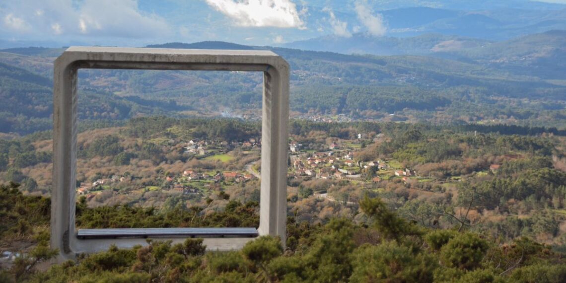 El área de Vigo suma un nuevo mirador que ofrece "una ventana abierta" a un idílico paisaje