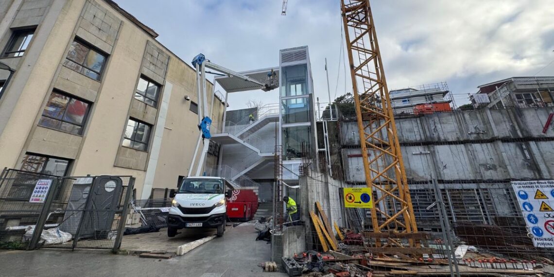Cuenta atrás para el "hermoso" nuevo ascensor de Vigo tras superar el riesgo de derrumbe