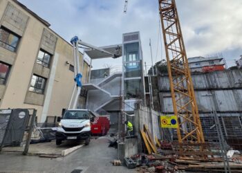 Cuenta atrás para el "hermoso" nuevo ascensor de Vigo tras superar el riesgo de derrumbe