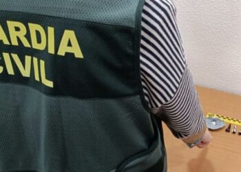 Investigado un joven en Baiona por la venta de drogas en una peluquería