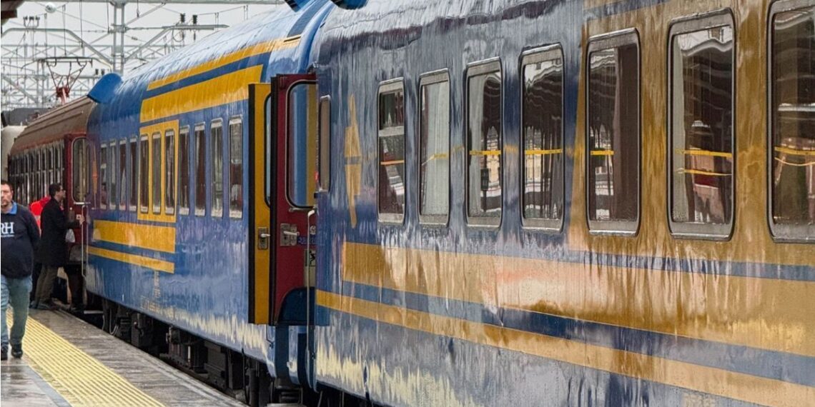 Vuelve el histórico Expreso Rías Baixas con parada en Vigo, "una experiencia única" en tren
